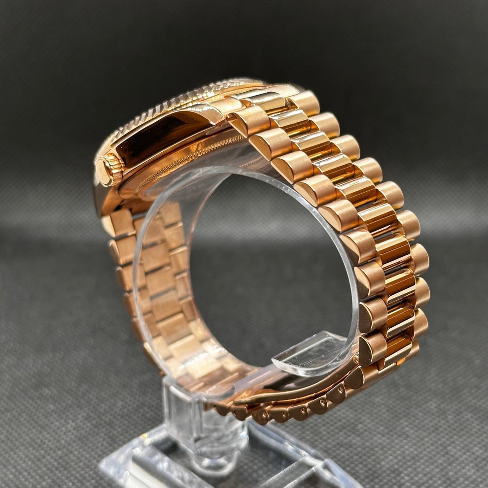 DayDate Roman Rose Garden Mod