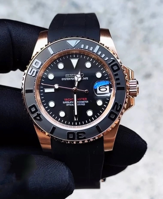 Yachtmaster Rose Gold Black Mod