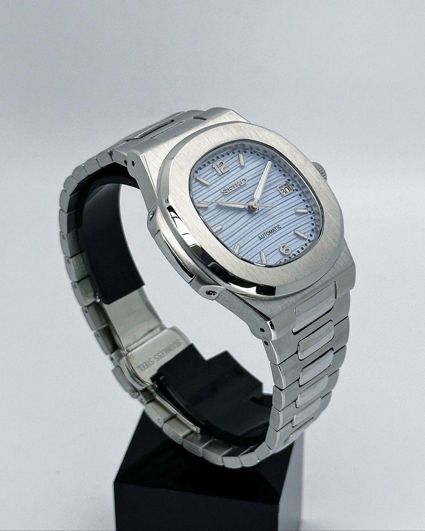 Nautilus Light Blue Mod